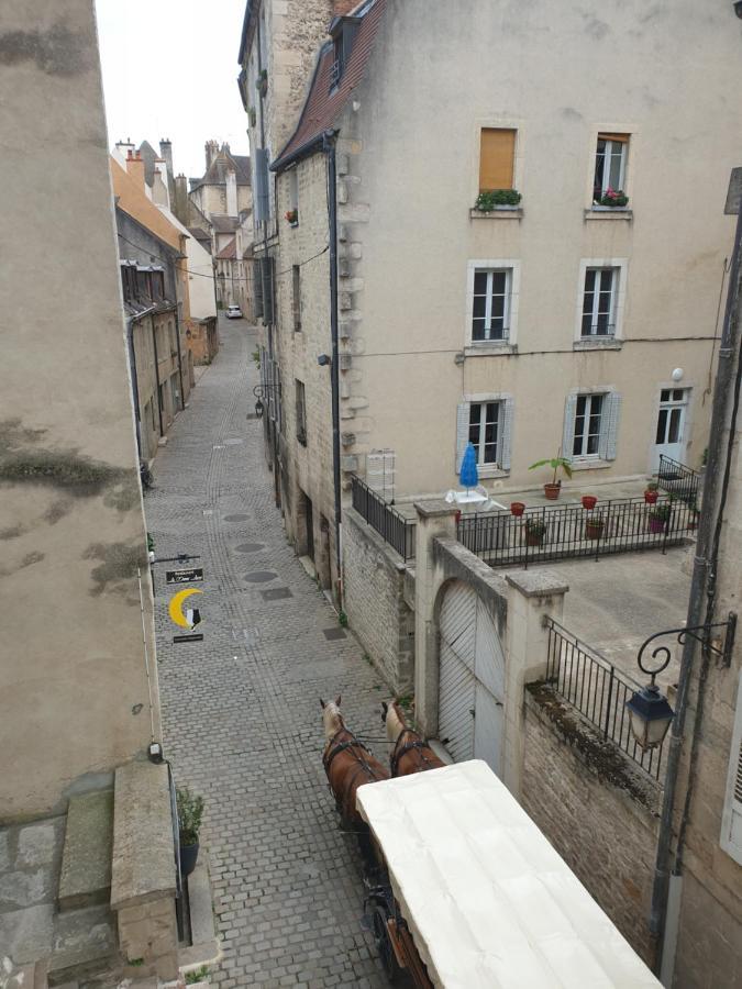 Le Matin Calme - Charme Ancien - Vue Canal Apartment Dole Exterior photo